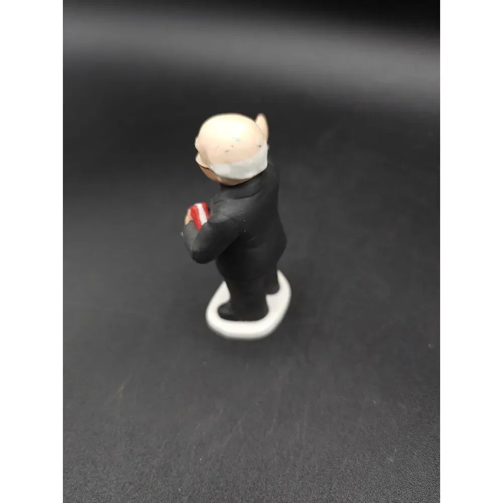 Vintage Colonial Village 1990 Reverend Priest Pastor Father Figurine Lefton